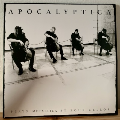 plays Metallica by four cellos